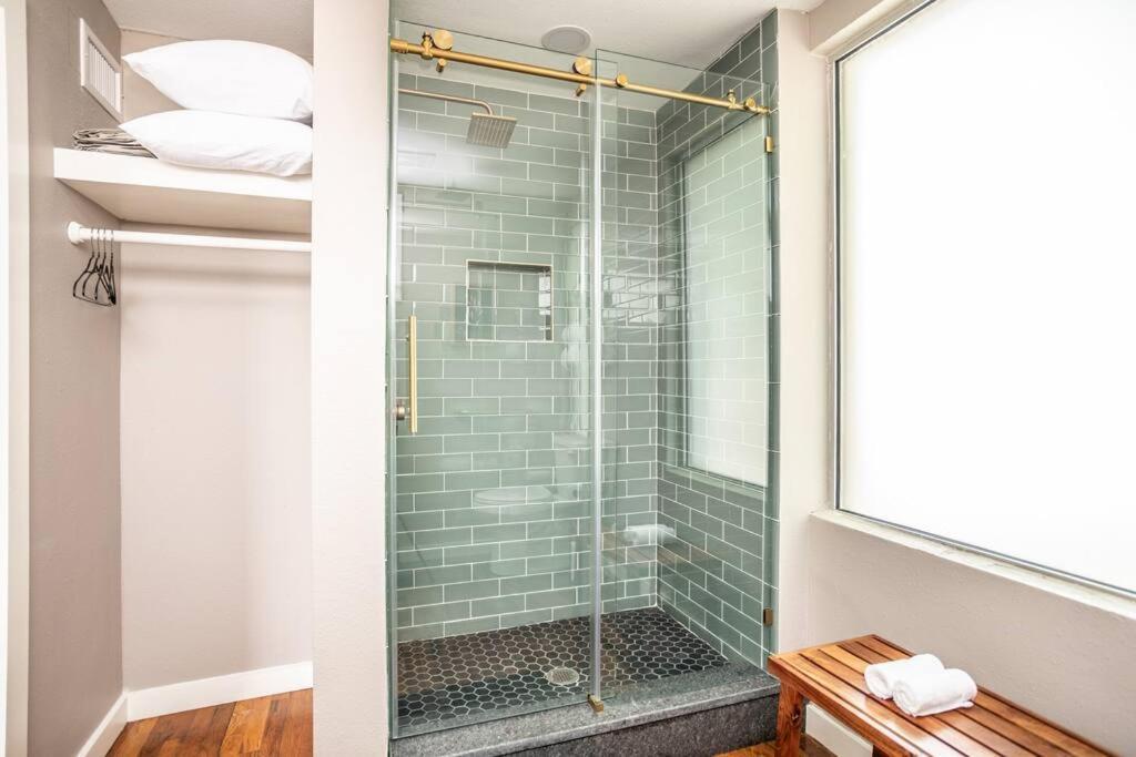 The Loft At 113 - Gateway To The North Texas Hill Country Apartment Muenster Luaran gambar
